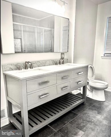 53 GRIDLEY ST, Hamilton, NJ 08610