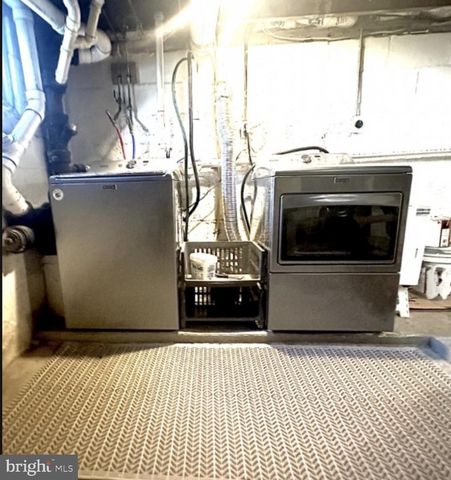 53 GRIDLEY ST, Hamilton, NJ 08610