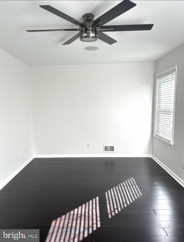 53 GRIDLEY ST, Hamilton, NJ 08610