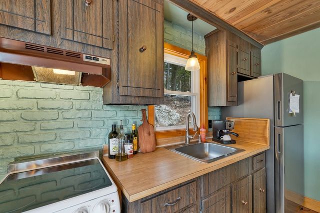 202 Alton Shores Road, Alton, NH 03810