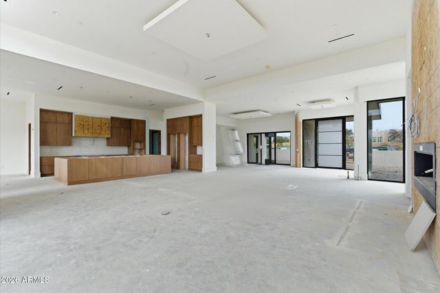 9021 E RIMROCK Drive, Scottsdale, AZ 85255