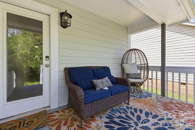 77 Lees Creek Road, Asheville, NC 28806