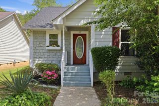 77 Lees Creek Road, Asheville, NC 28806
