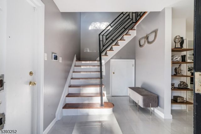 26 Harding Ave, Edison Twp., NJ 08820