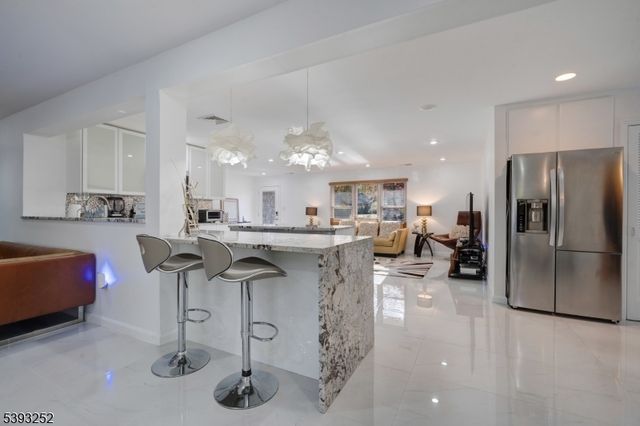 26 Harding Ave, Edison Twp., NJ 08820