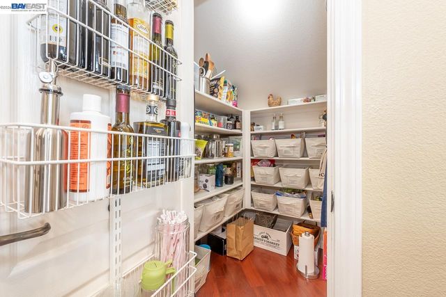 2527 Coldstream Way, Hayward, CA 94545