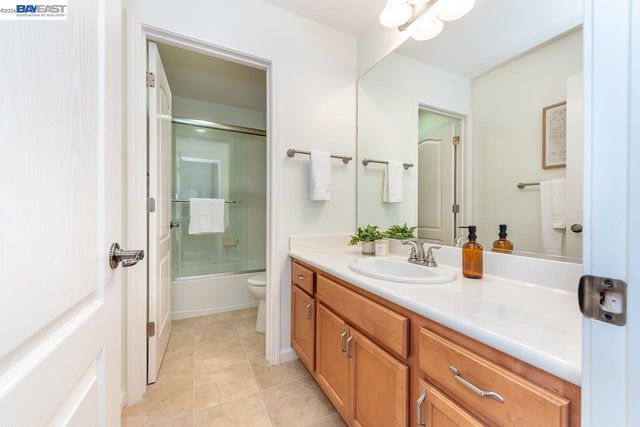 2527 Coldstream Way, Hayward, CA 94545