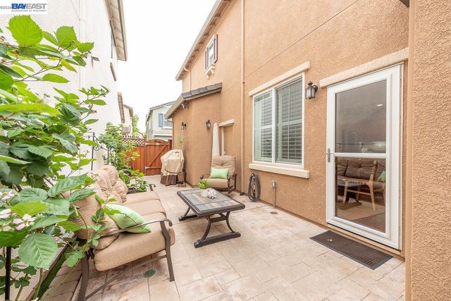 2527 Coldstream Way, Hayward, CA 94545
