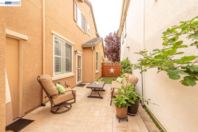 2527 Coldstream Way, Hayward, CA 94545
