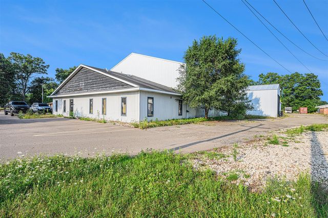 9340 Shaver Road, Portage, MI 49024