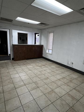 9340 Shaver Road, Portage, MI 49024