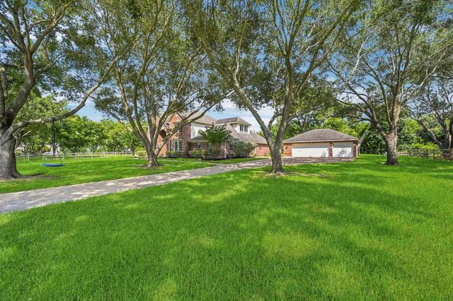 5202 Cherry Ridge Road, Richmond, TX 77406