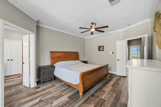 5202 Cherry Ridge Road, Richmond, TX 77406
