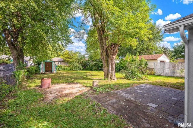 127 LINDEN Street, East Peoria, IL 61611