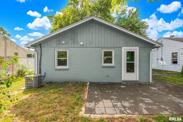 127 LINDEN Street, East Peoria, IL 61611