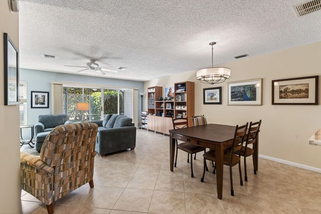 818 Ocean Dunes Circle, Jupiter, FL 33477