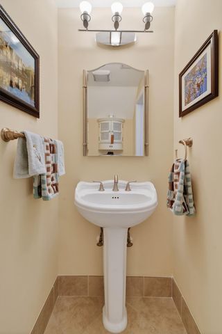 818 Ocean Dunes Circle, Jupiter, FL 33477