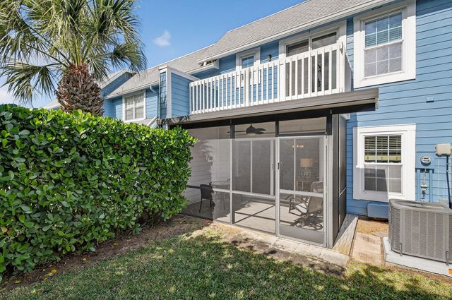 818 Ocean Dunes Circle, Jupiter, FL 33477