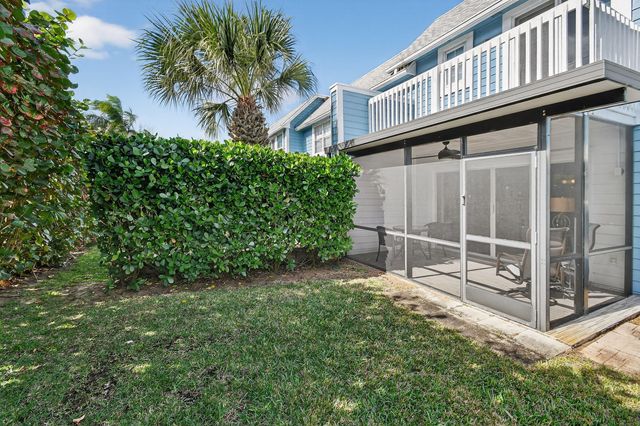 818 Ocean Dunes Circle, Jupiter, FL 33477