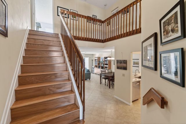 818 Ocean Dunes Circle, Jupiter, FL 33477