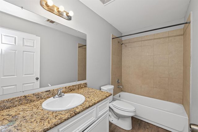 7521 Dyer Street, Houston, TX 77088