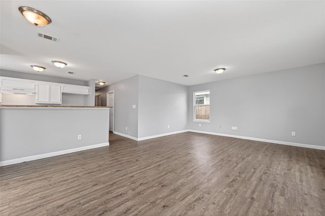 7521 Dyer Street, Houston, TX 77088