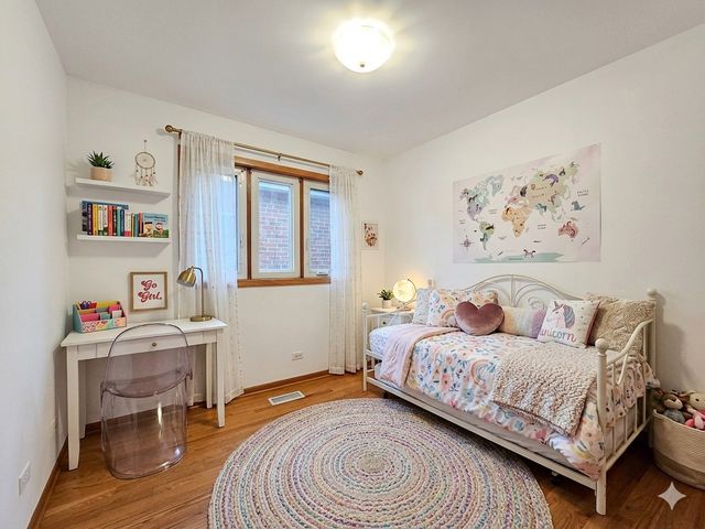 1350 W 32nd Street A, Chicago, IL 60608