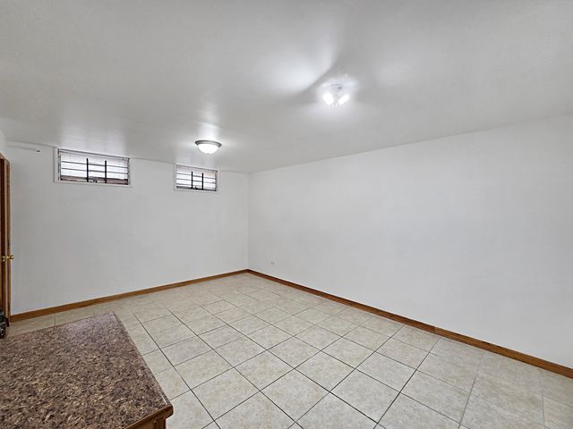 1350 W 32nd Street A, Chicago, IL 60608