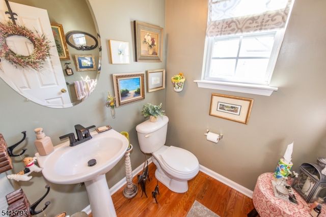 38 Saunders Ln, Mount Olive Twp., NJ 07840