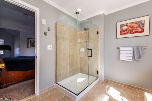 38 Saunders Ln, Mount Olive Twp., NJ 07840