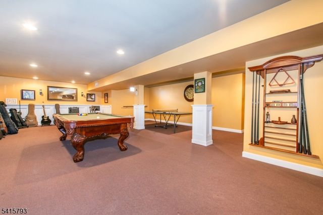 38 Saunders Ln, Mount Olive Twp., NJ 07840