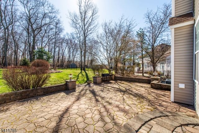 38 Saunders Ln, Mount Olive Twp., NJ 07840