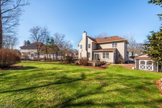 38 Saunders Ln, Mount Olive Twp., NJ 07840