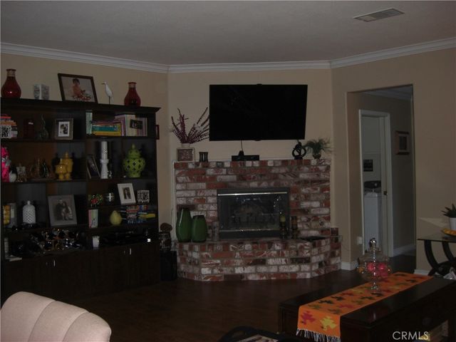 1276 Roberta Court, Simi Valley, CA 93065