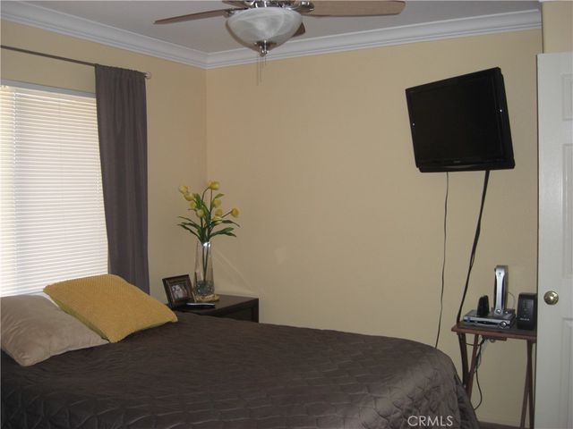 1276 Roberta Court, Simi Valley, CA 93065