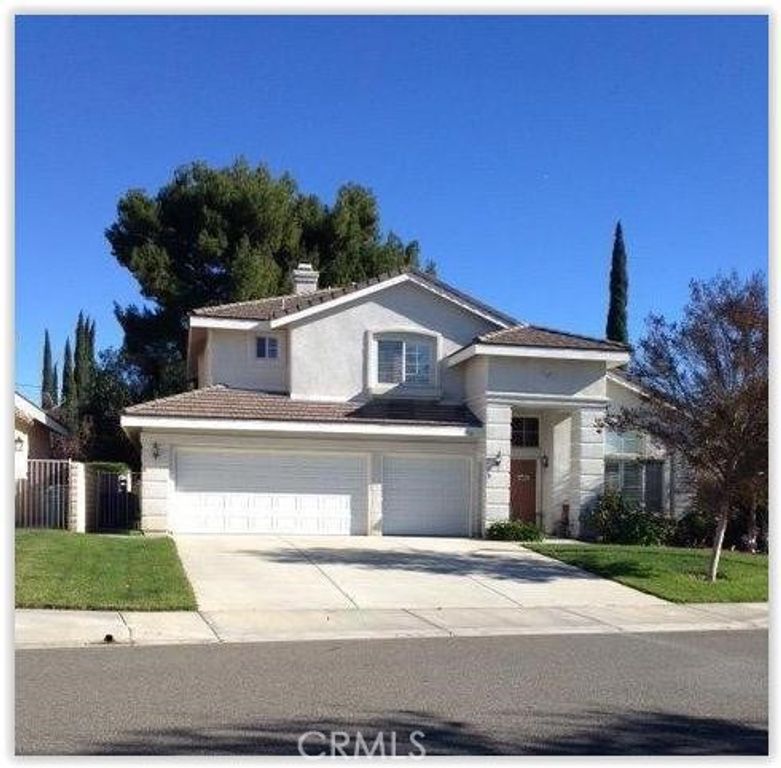 1276 Roberta Court, Simi Valley, CA 93065