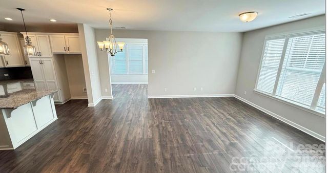 3205 Shamrock Drive, Charlotte, NC 28215