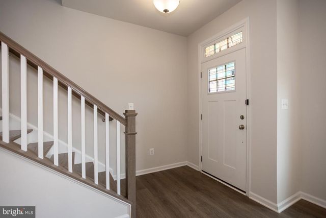 9365 BARNES LOOP, Manassas, VA 20110