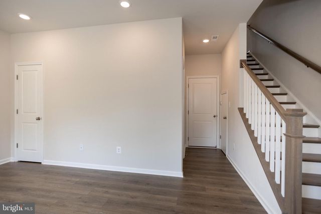 9365 BARNES LOOP, Manassas, VA 20110
