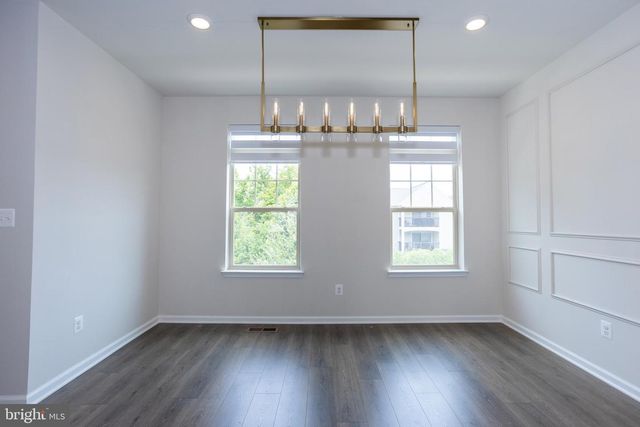 9365 BARNES LOOP, Manassas, VA 20110