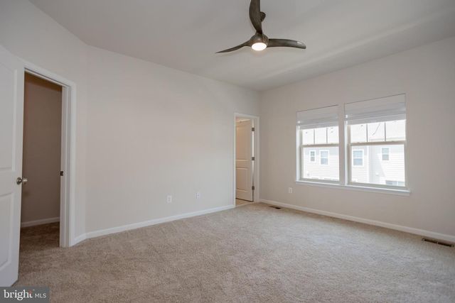 9365 BARNES LOOP, Manassas, VA 20110