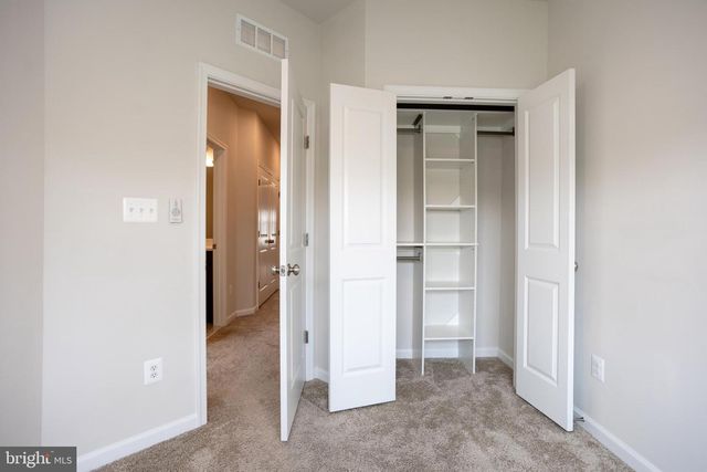 9365 BARNES LOOP, Manassas, VA 20110