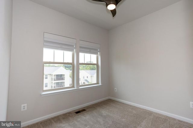 9365 BARNES LOOP, Manassas, VA 20110