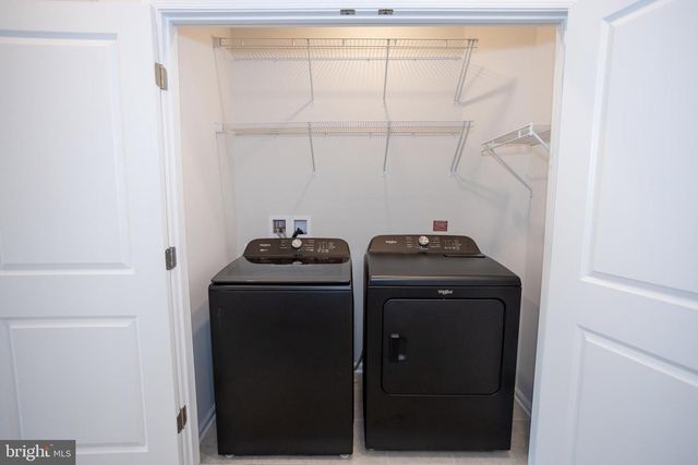 9365 BARNES LOOP, Manassas, VA 20110
