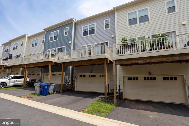 9365 BARNES LOOP, Manassas, VA 20110
