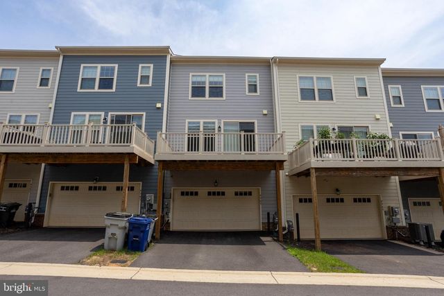 9365 BARNES LOOP, Manassas, VA 20110
