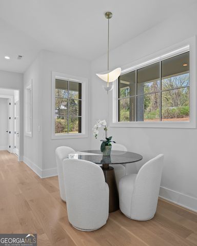 372 Chattahoochee Street, Roswell, GA 30075