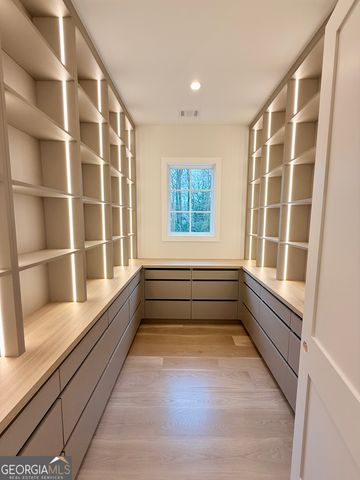 372 Chattahoochee Street, Roswell, GA 30075