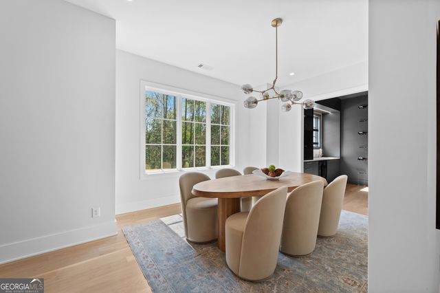 372 Chattahoochee Street, Roswell, GA 30075