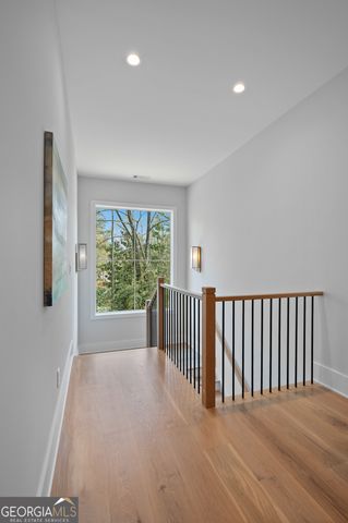 372 Chattahoochee Street, Roswell, GA 30075